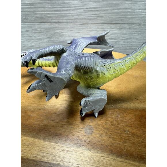 2005 TM Dragon Figure Fantasy Creature Purple 11”. Set Of Two. - Picture 7 of 12